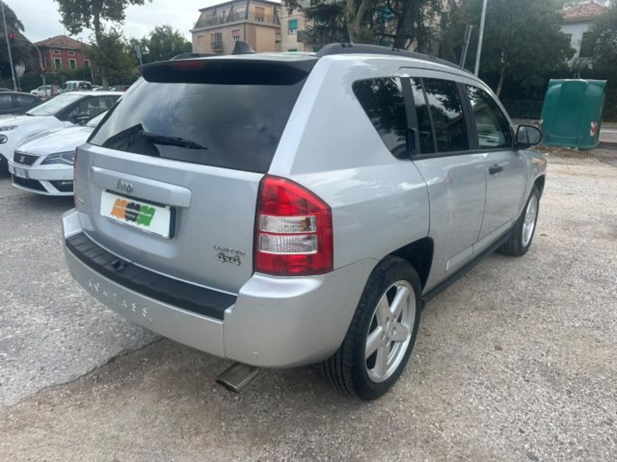 Jeep Compass 2.0 Turbodiesel Limited (3)