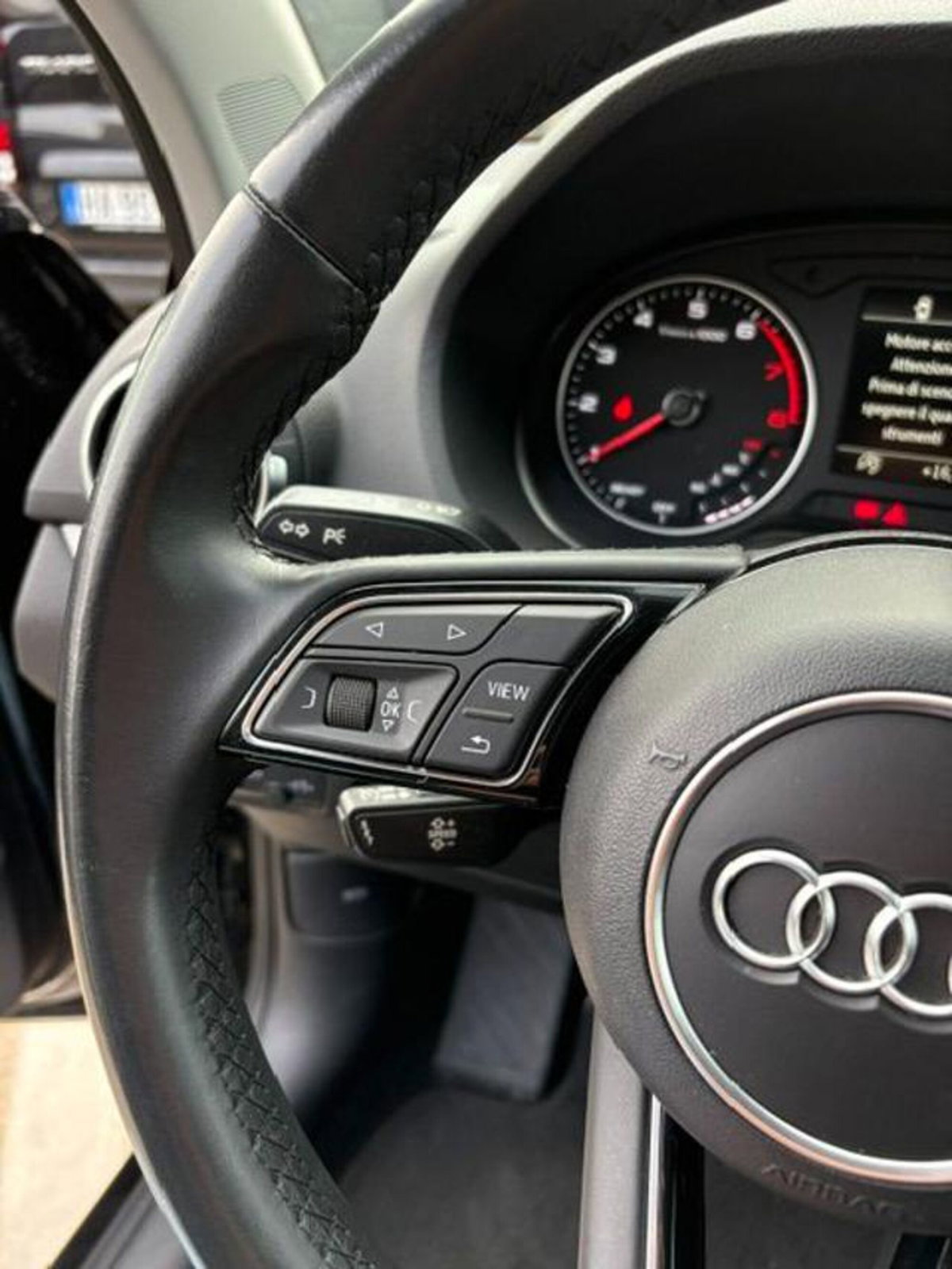 Audi Q2 Q2 30 TFSI Business (11)