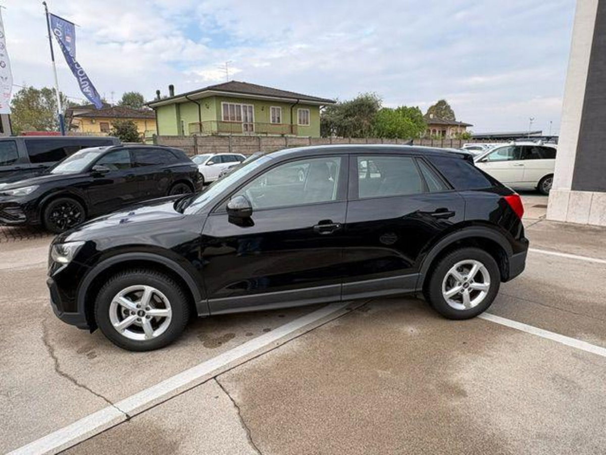 Audi Q2 Q2 30 TFSI Business (7)