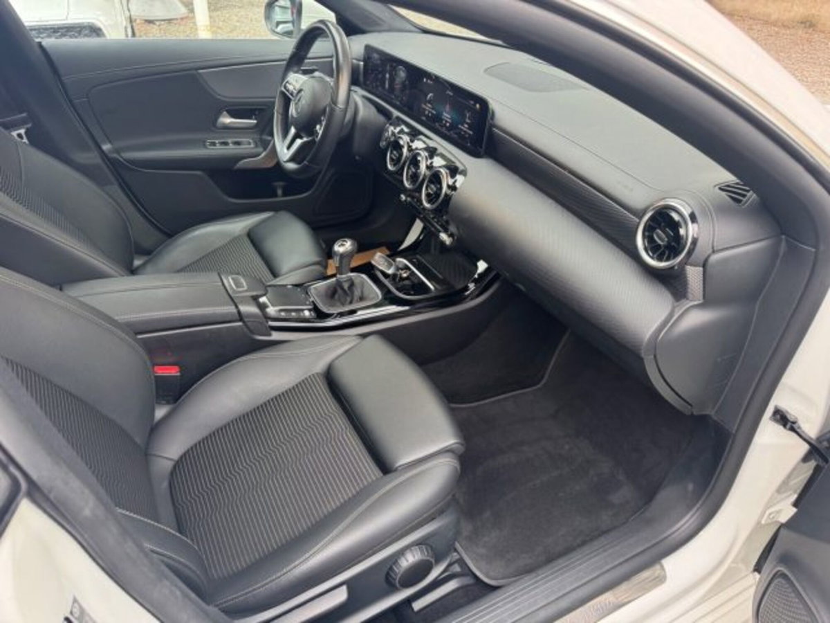 Mercedes-Benz CLA Shooting Brake 180 Shooting Brake Sport (17)