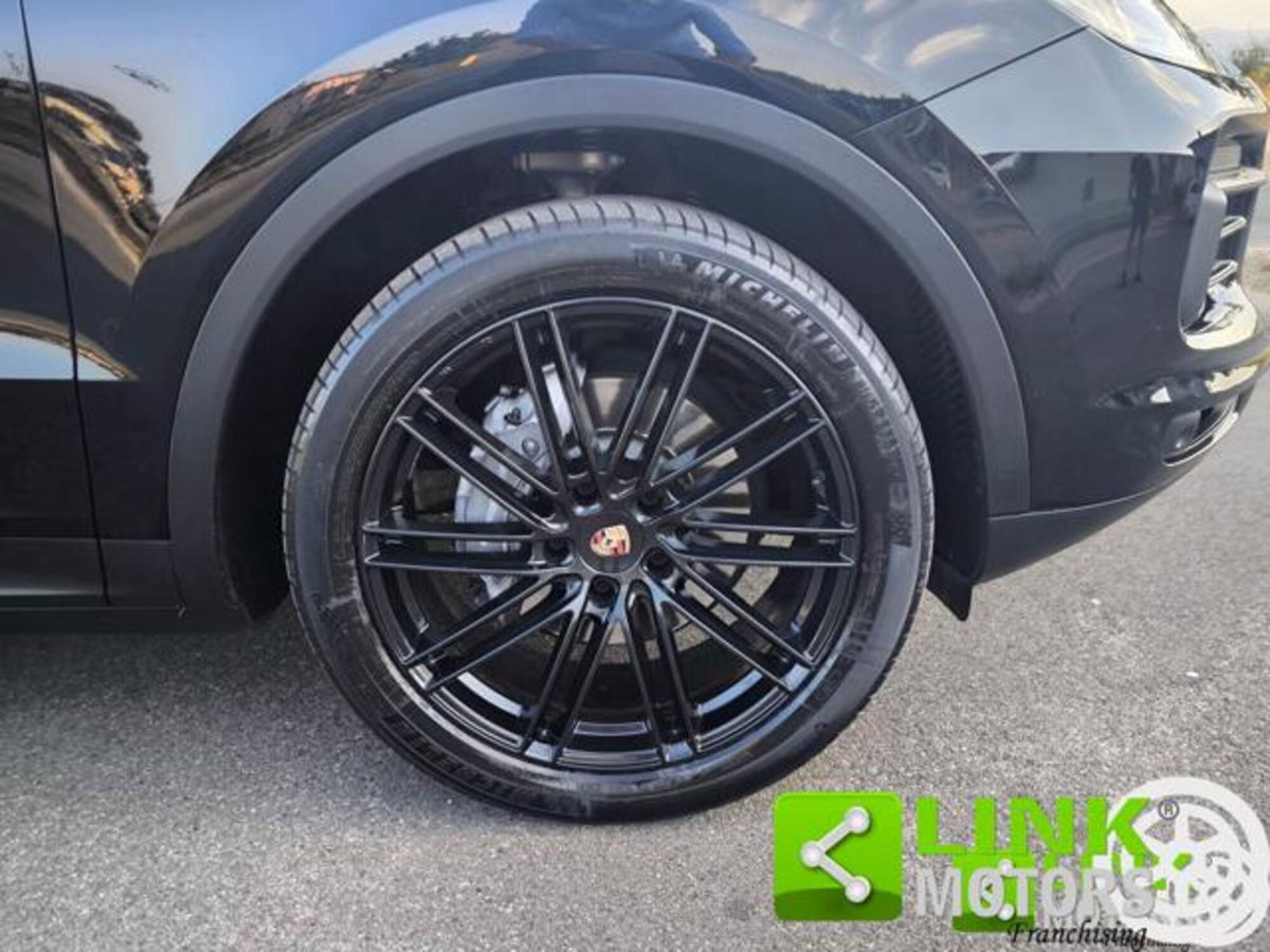 Porsche Cayenne 3.0 V6 (10)
