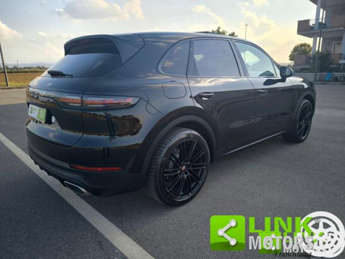 Porsche Cayenne 3.0 V6 (5)