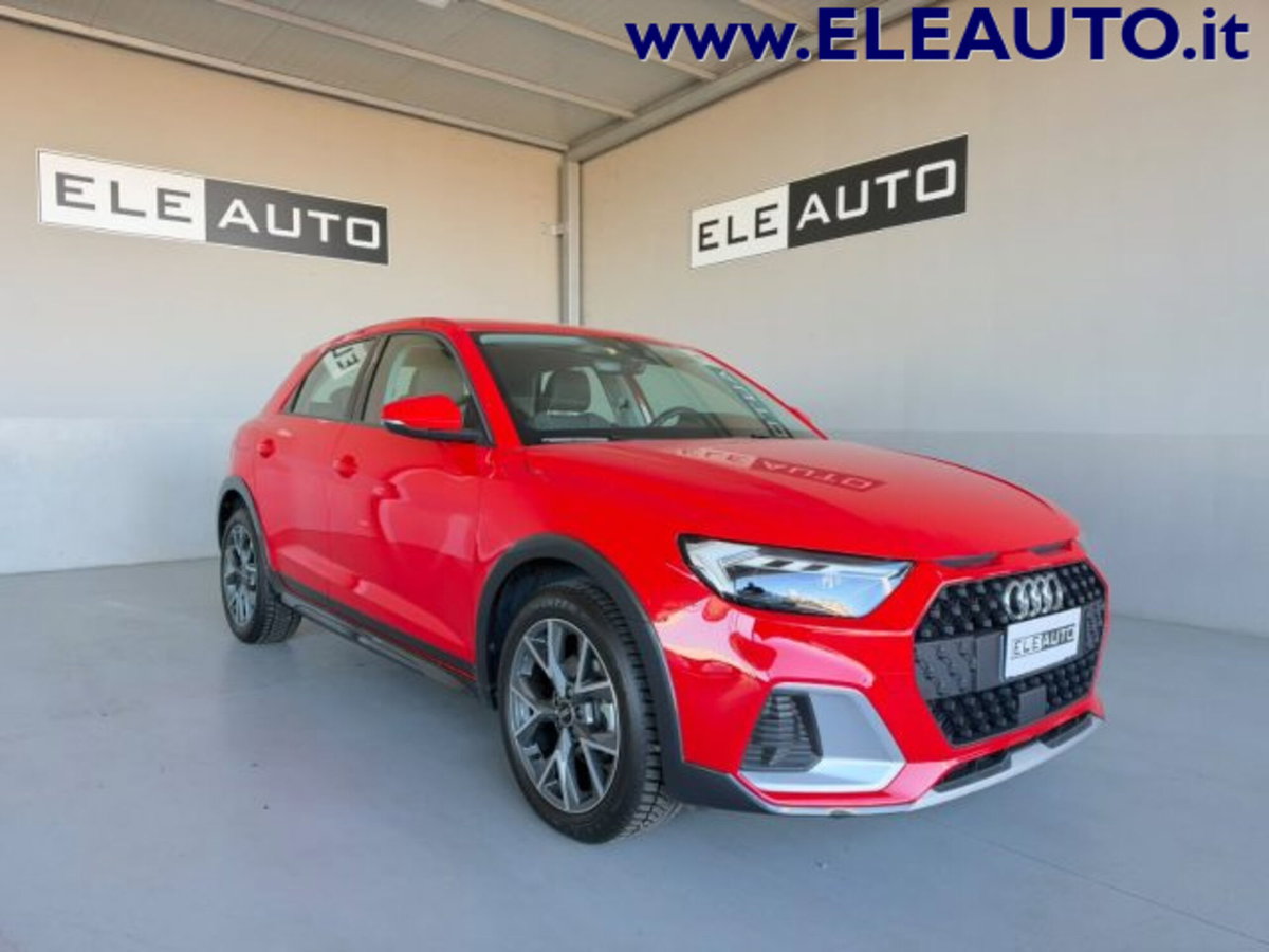 Audi A1 allstreet allstreet 30 TFSI S tronic Identity Contrast
