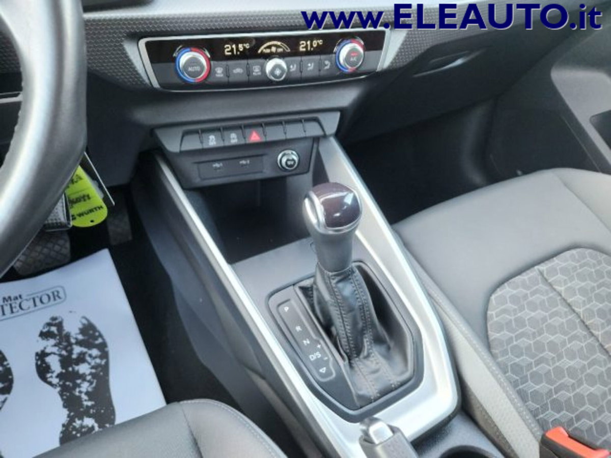 Audi A1 allstreet allstreet 30 TFSI S tronic Identity Contrast (12)