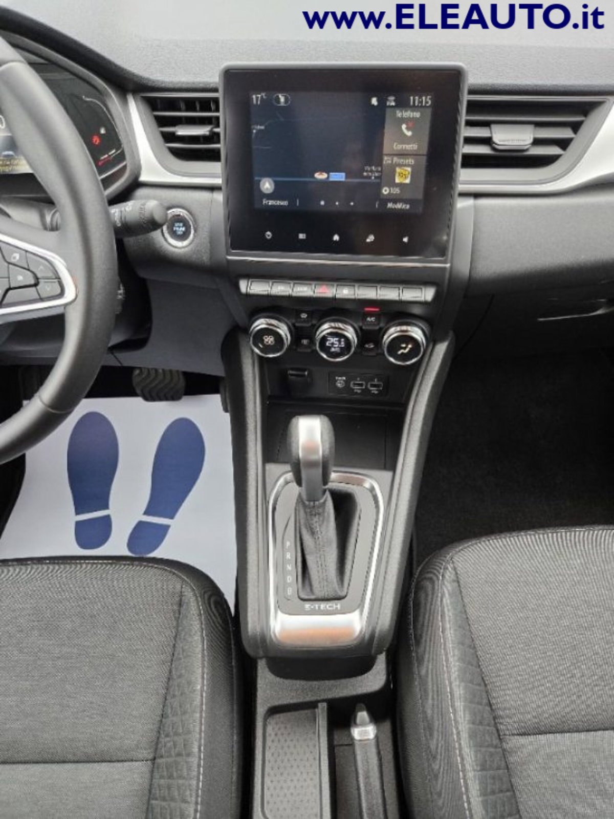 Renault Captur Full Hybrid E-Tech 145 CV Business (10)