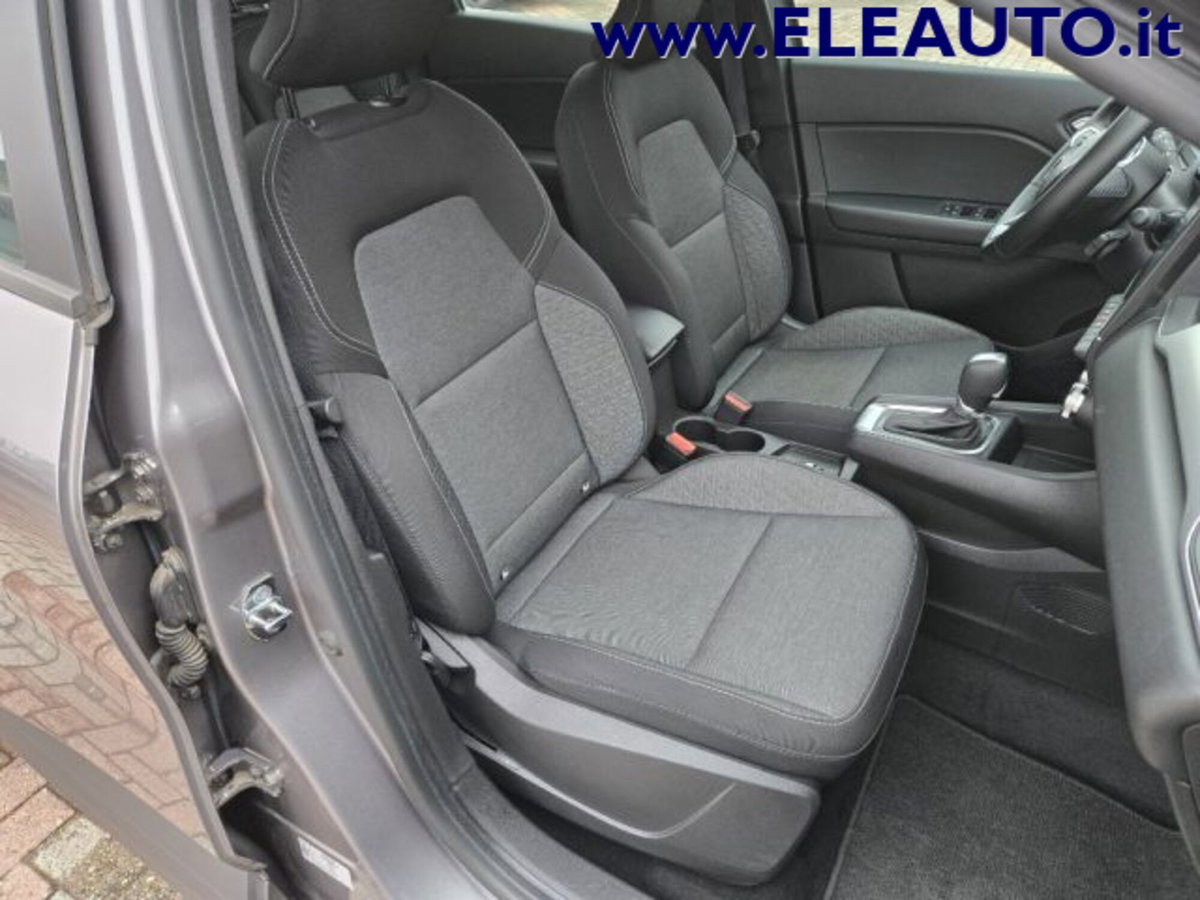 Renault Captur Full Hybrid E-Tech 145 CV Business (14)