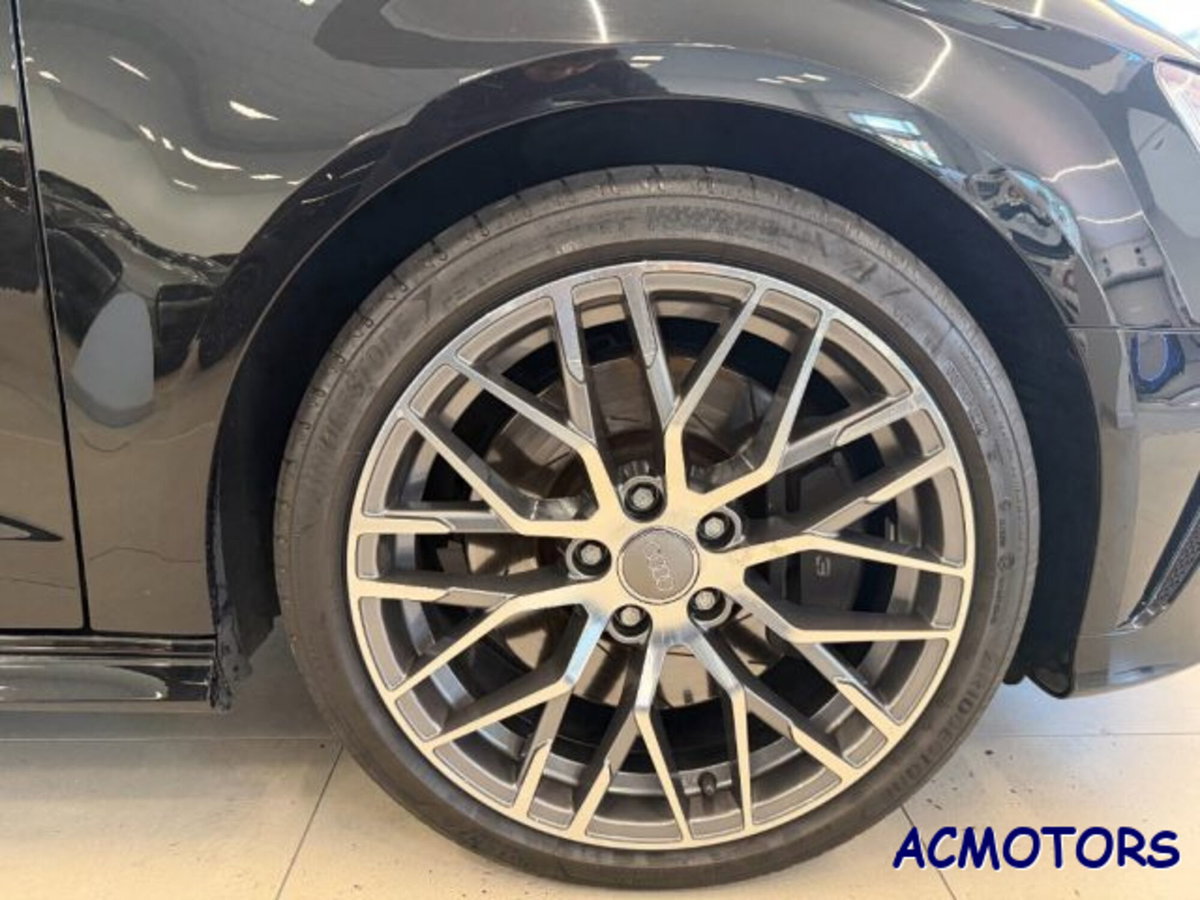 Audi S3 Sportback 2.0 TFSI quattro S tronic (15)