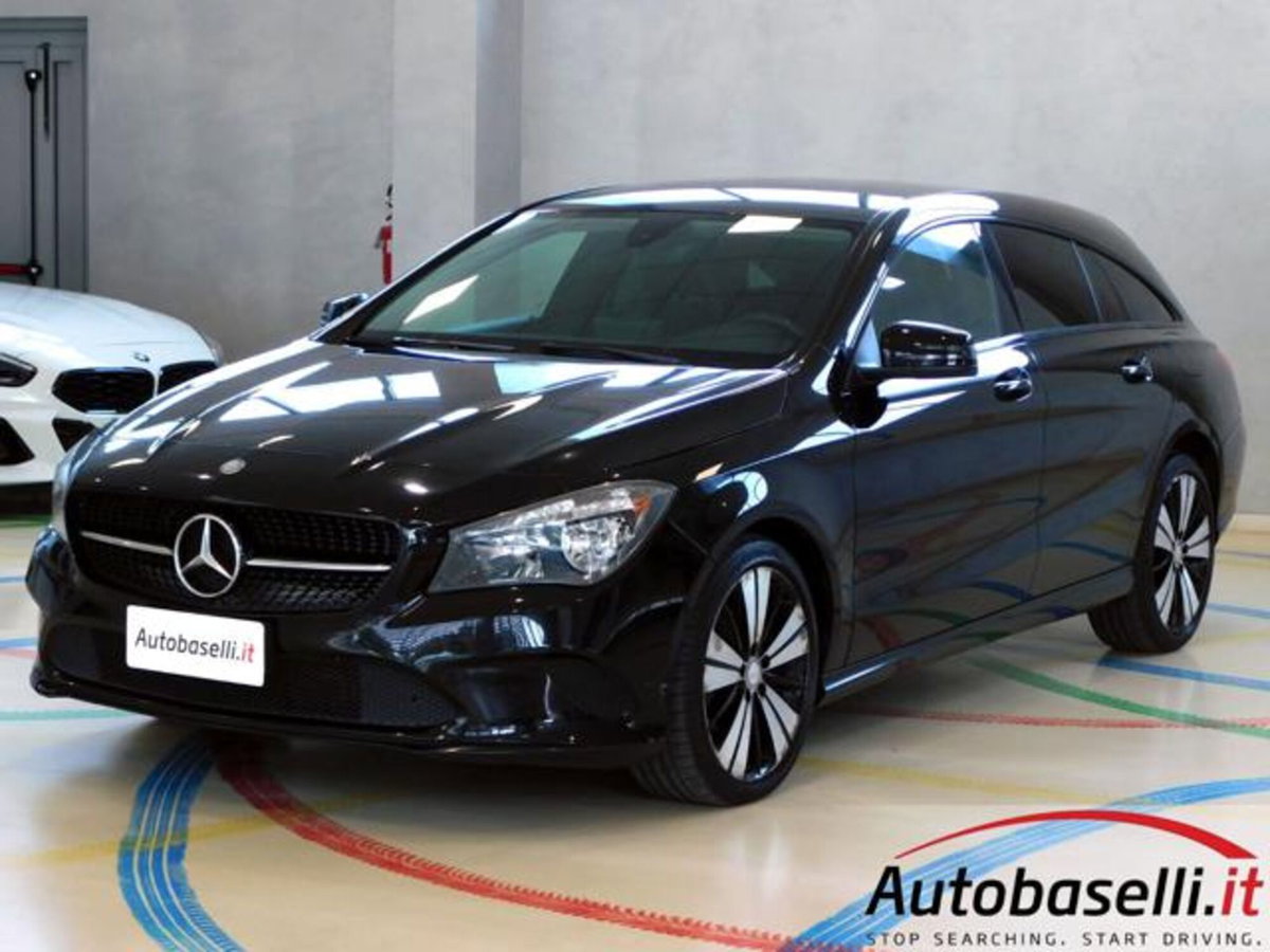 Mercedes-Benz CLA Shooting Brake 200 d Automatic Sport