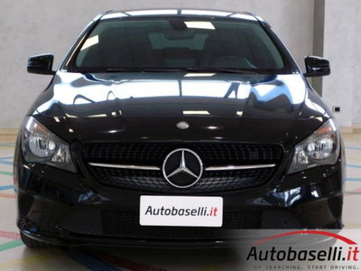 Mercedes-Benz CLA Shooting Brake 200 d Automatic Sport (18)