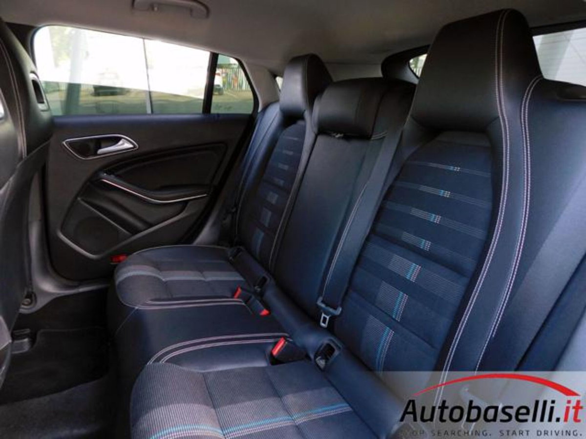 Mercedes-Benz CLA Shooting Brake 200 d Automatic Sport (3)