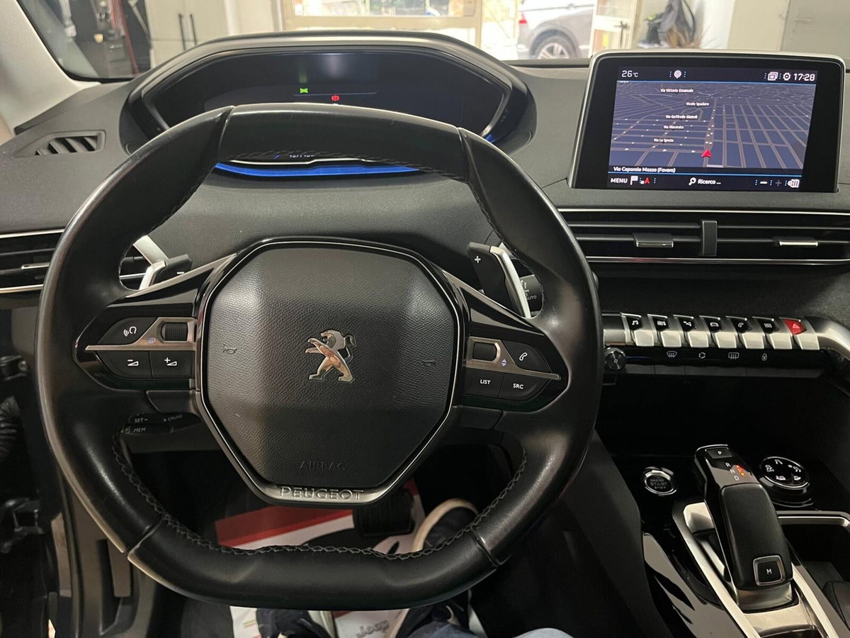 Peugeot 3008 BlueHDi 130 S&S EAT8 Allure Pack (10)