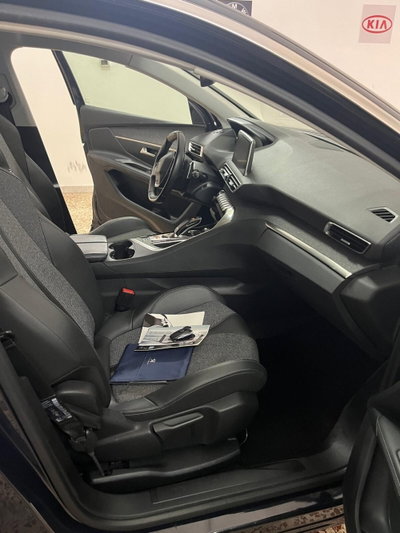 Peugeot 3008 BlueHDi 130 S&S EAT8 Allure Pack (17)
