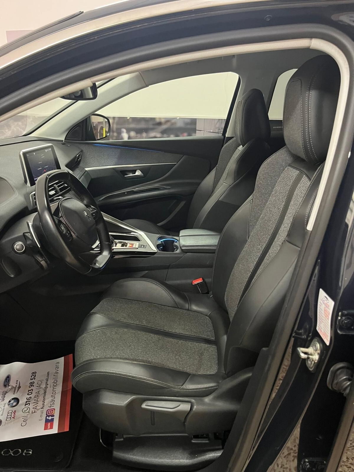 Peugeot 3008 BlueHDi 130 S&S EAT8 Allure Pack (19)