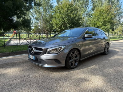 Mercedes-Benz CLA Shooting Brake 200 d Automatic Premium usata
