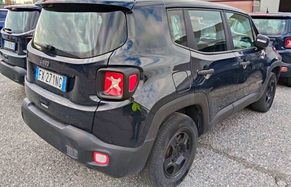 Jeep Renegade 2.0 Mjt 140CV 4WD Active Drive Longitude (2)