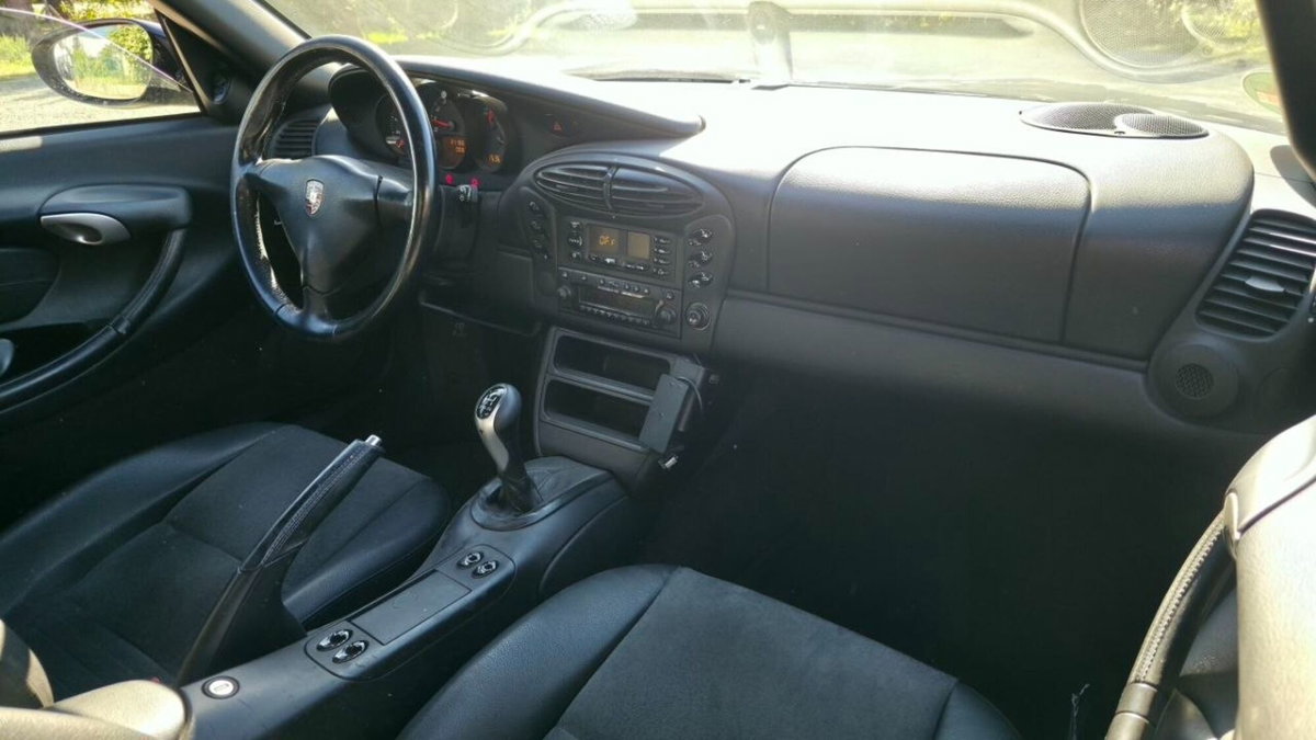 Porsche Boxster 2.7i 24V cat (18)
