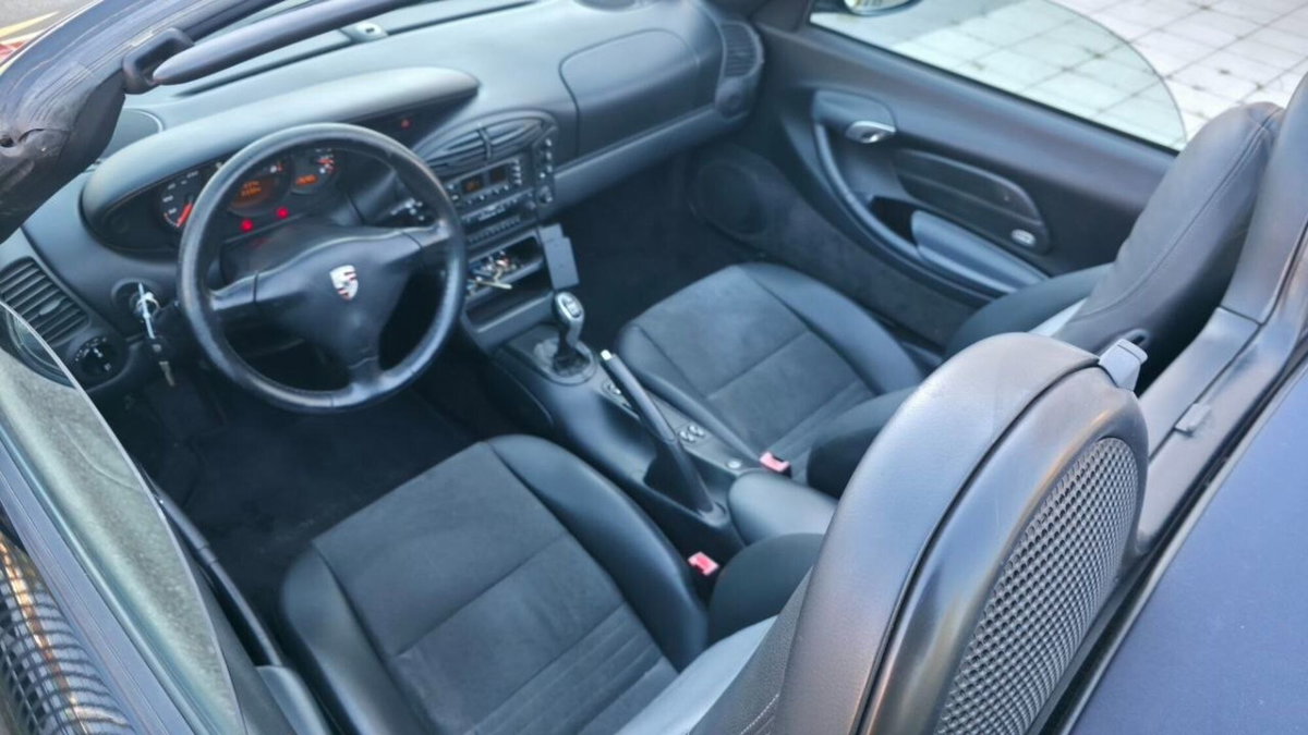 Porsche Boxster 2.7i 24V cat (2)