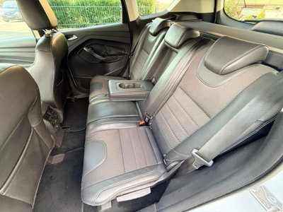 Ford Kuga 2.0 TDCI 150 CV S&S 4WD Titanium X (10)