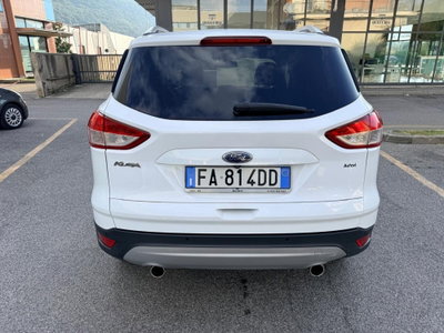 Ford Kuga 2.0 TDCI 150 CV S&S 4WD Titanium X (4)