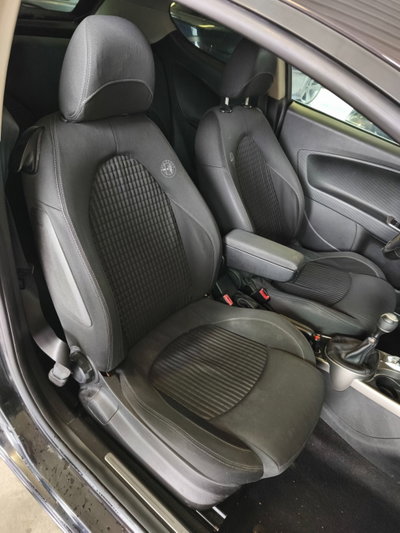 Alfa Romeo MiTo 1.3 JTDm-2 95 CV S&S Progression (20)