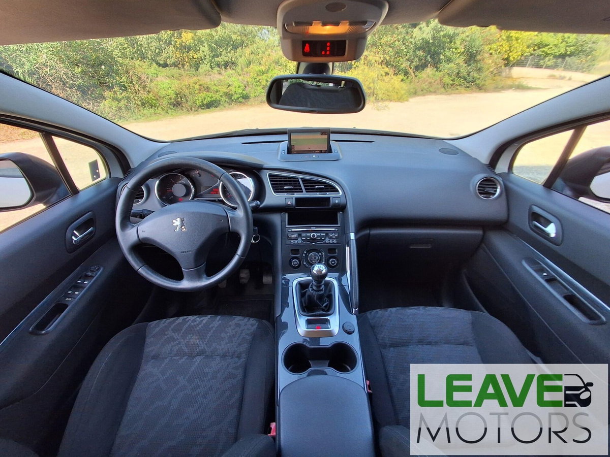 Peugeot 3008 1.6 HDi 112CV Premium (10)