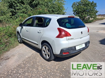 Peugeot 3008 1.6 HDi 112CV Premium (7)