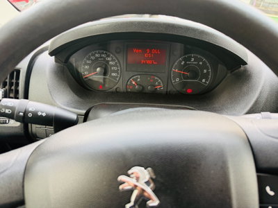 Peugeot Boxer Furgone 330 2.2 HDi/130CV FAP PM-TN Furgone (15)
