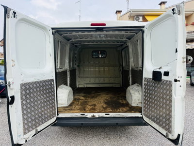 Peugeot Boxer Furgone 330 2.2 HDi/130CV FAP PM-TN Furgone (18)