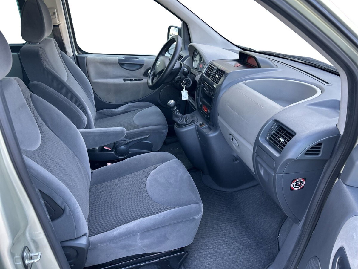 Fiat Scudo Furgone 2.0 MJT/136 DPF PC Panorama Executive 5 posti (M1) (11)