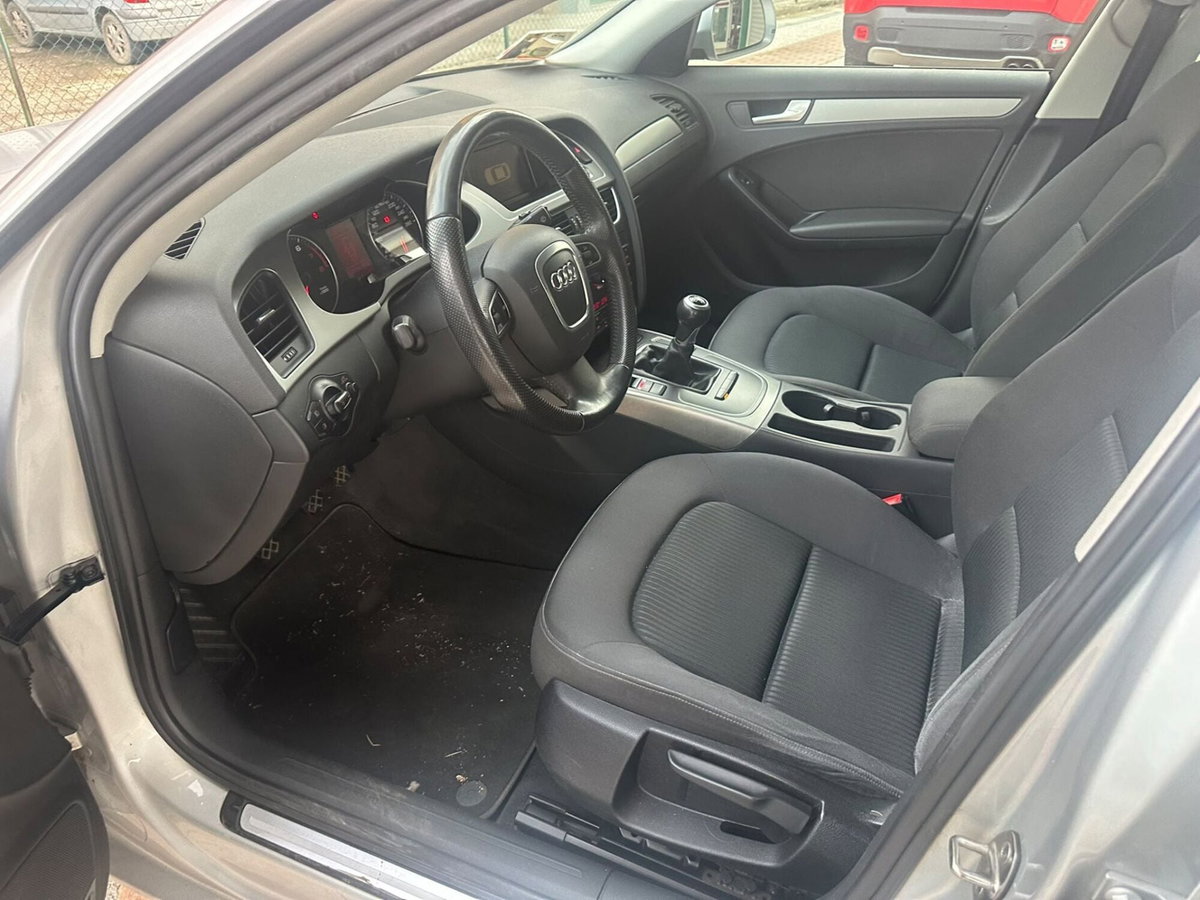 Audi A4 1.8 TFSI 160 CV Advanced (14)