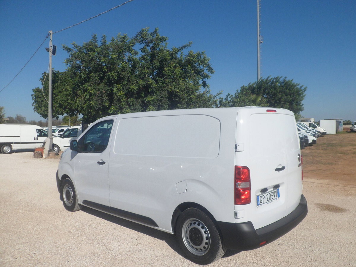 Fiat Scudo Furgone ce 1.5 bluehdi 120cv L3H1 (6)