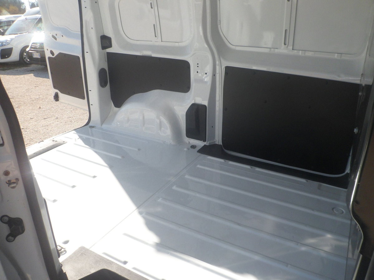Fiat Scudo Furgone ce 1.5 bluehdi 120cv L3H1 (9)