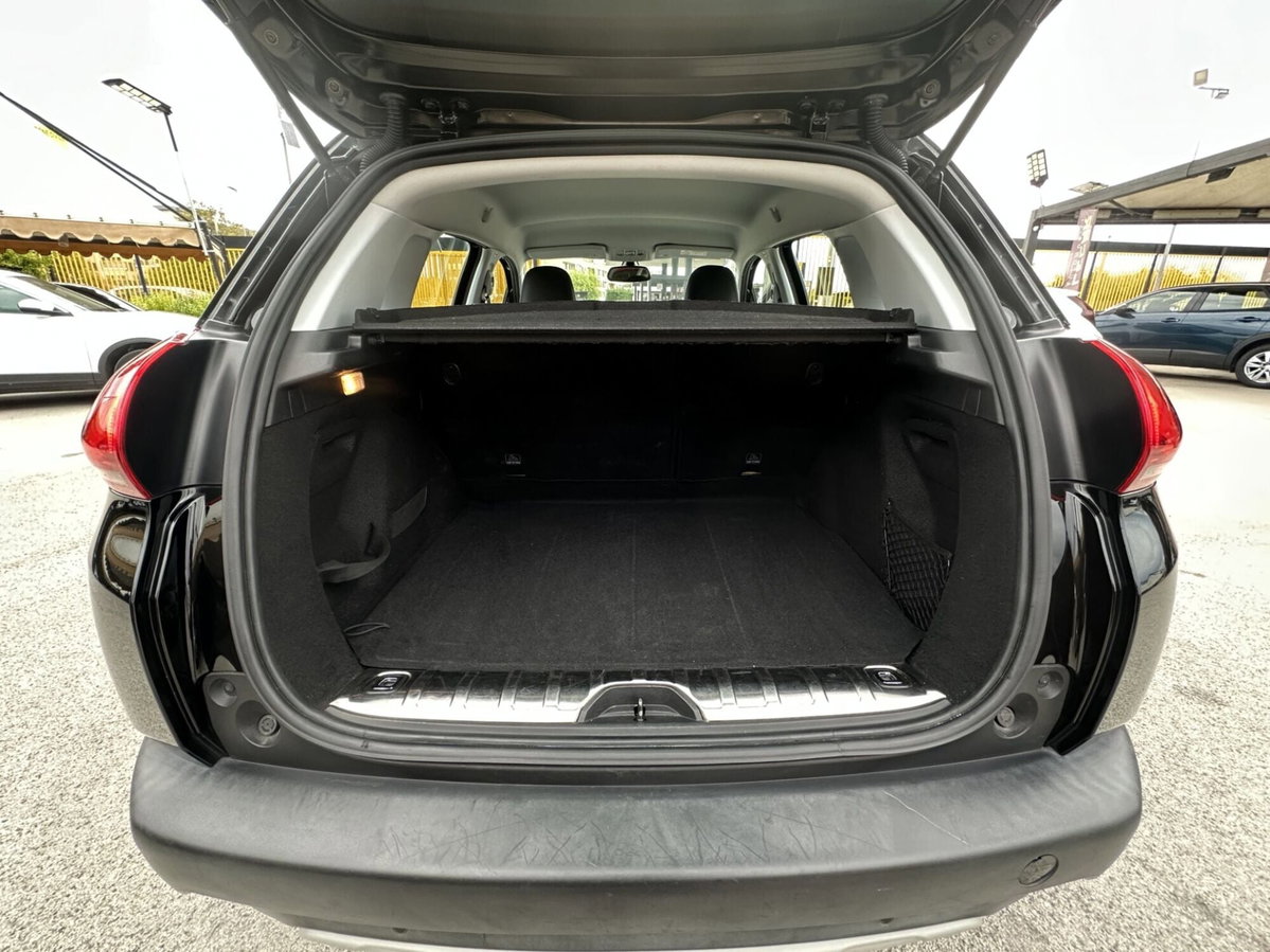 Peugeot 2008 100 Allure (11)