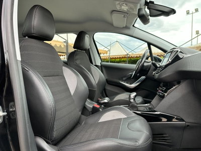 Peugeot 2008 100 Allure (14)