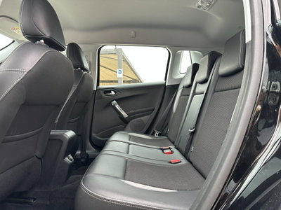 Peugeot 2008 100 Allure (15)