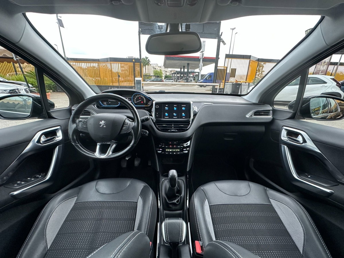 Peugeot 2008 100 Allure (16)