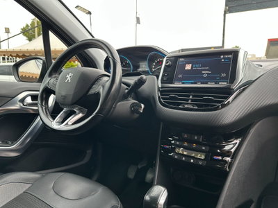 Peugeot 2008 100 Allure (18)