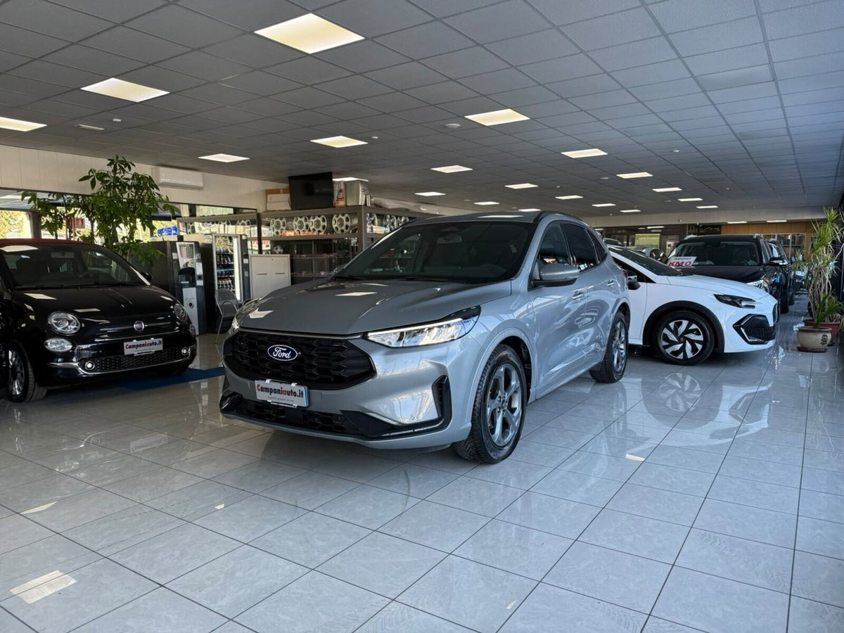 Ford Kuga 1.5 EcoBoost 150 CV 2WD ST-Line (2)
