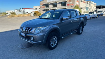 Mitsubishi L200 2.4 DI-D/181CV Double Cab Intense Hp Mivec usato