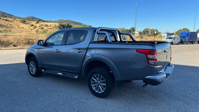Mitsubishi L200 2.4 DI-D/181CV Double Cab Intense Hp Mivec (2)