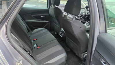 Peugeot 3008 BlueHDi 130 S&S EAT8 Active Pack (12)