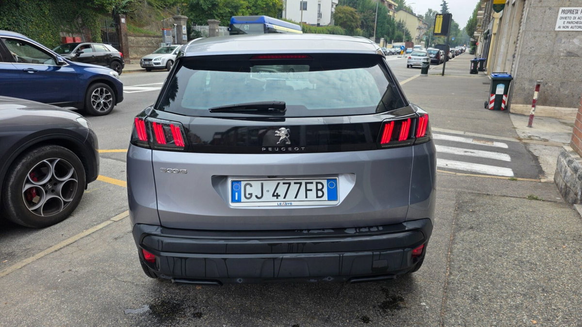 Peugeot 3008 BlueHDi 130 S&S EAT8 Active Pack (5)