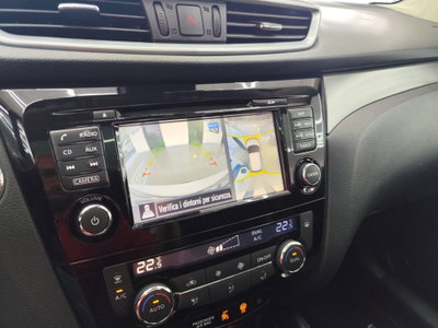 Nissan Qashqai 1.5 dCi N-Connecta (15)