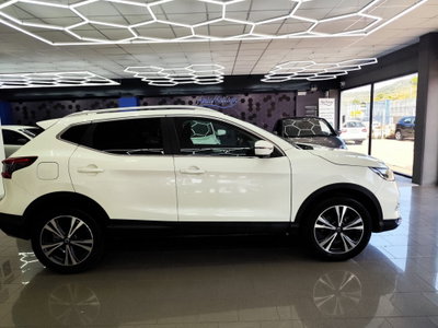 Nissan Qashqai 1.5 dCi N-Connecta (5)