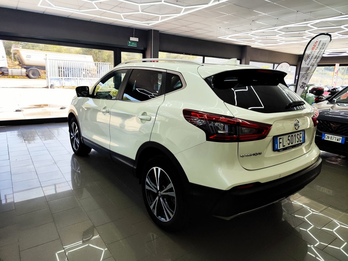 Nissan Qashqai 1.5 dCi N-Connecta (7)