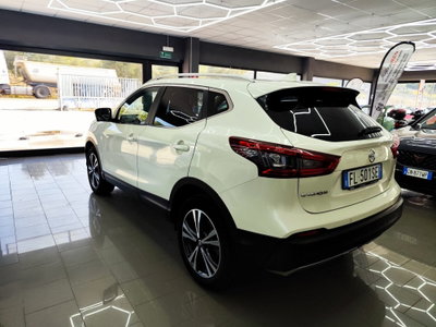 Nissan Qashqai 1.5 dCi N-Connecta (7)