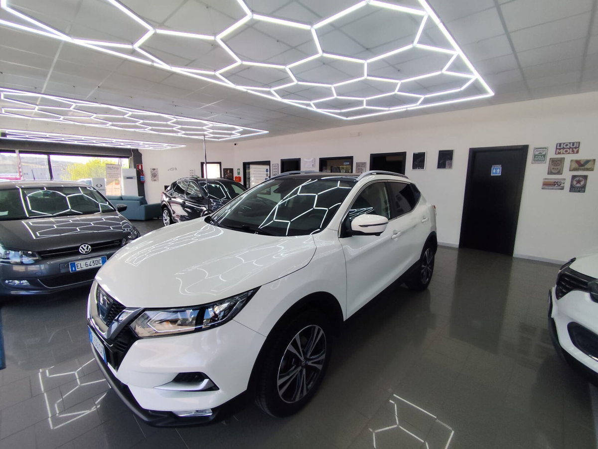 Nissan Qashqai 1.5 dCi N-Connecta (9)