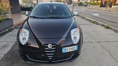 Alfa Romeo MiTo 1.6 JTDm 16V Distinctive Sport Pack