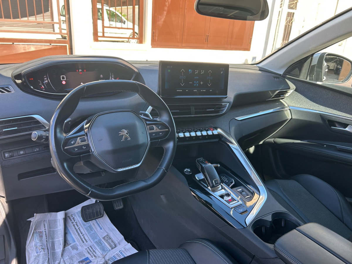 Peugeot 3008 BlueHDi 130 S&S EAT8 Allure Pack (20)