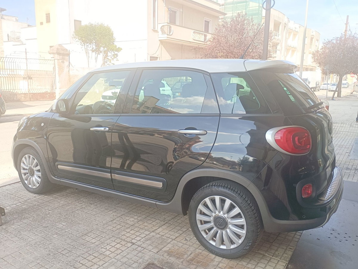 Fiat 500L 1.6 Multijet 120 CV Trekking (6)